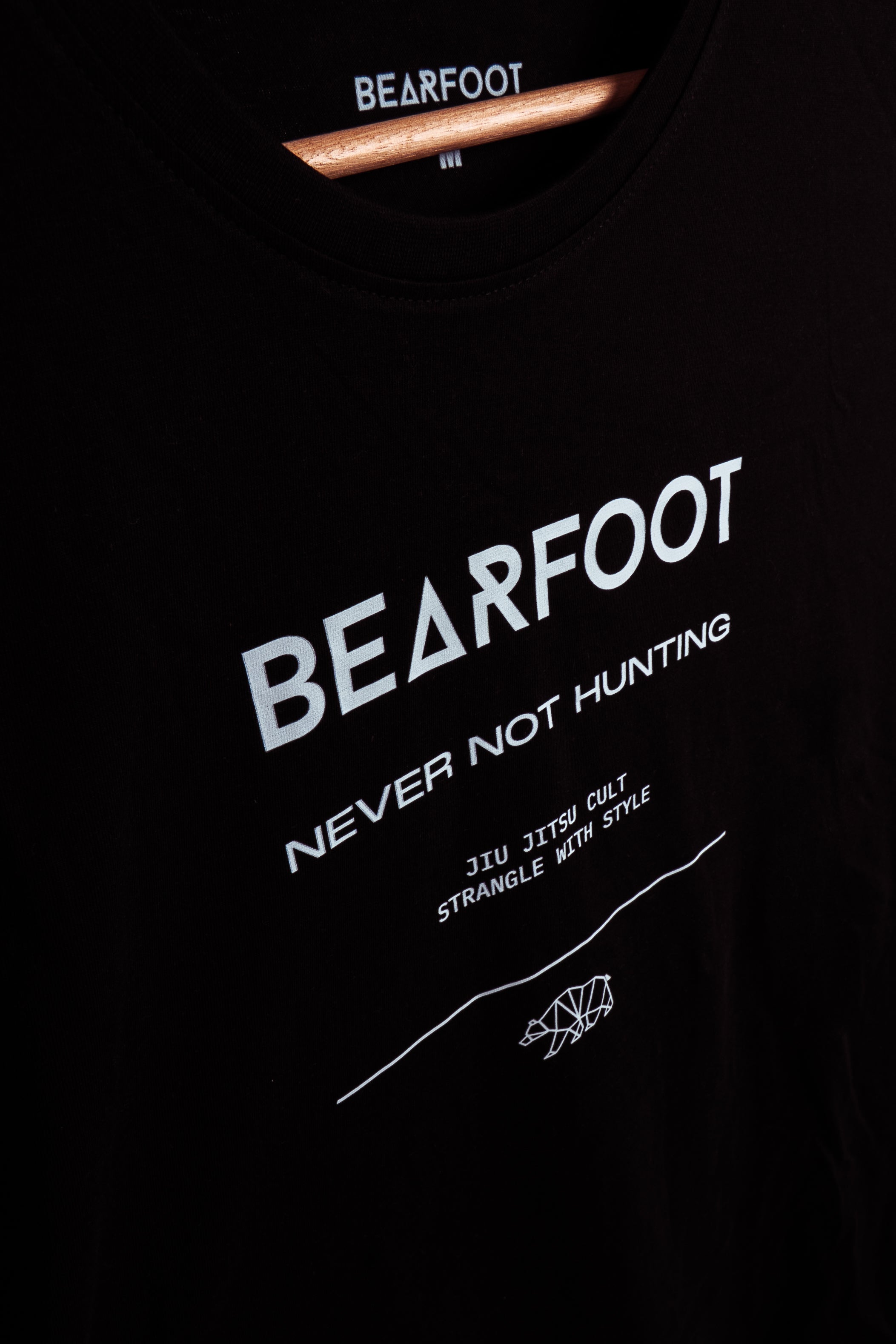 T-Shirt BEARFOOT Never Not Hunting