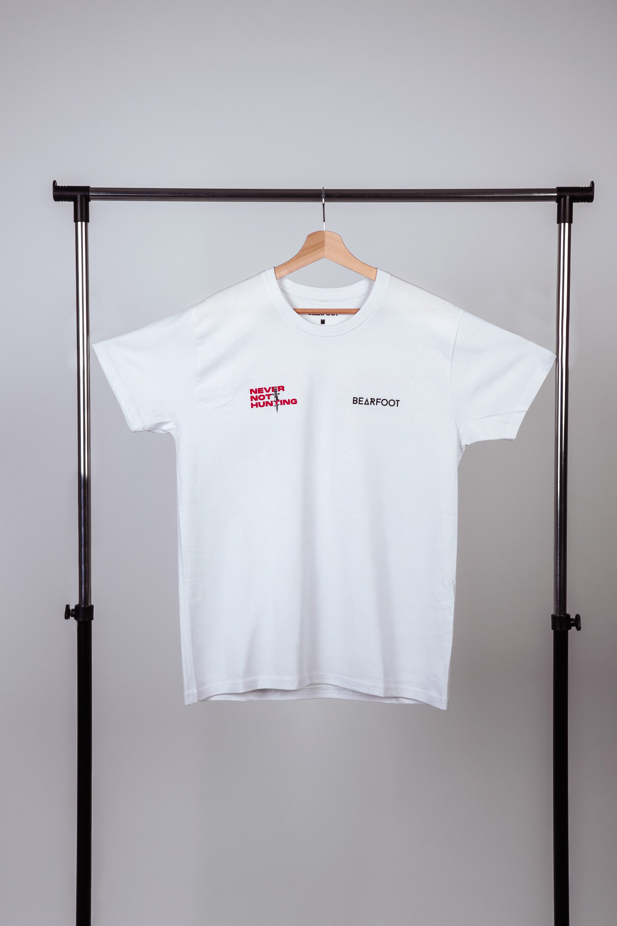 T-Shirt BEARFOOT Never Not Hunting Red